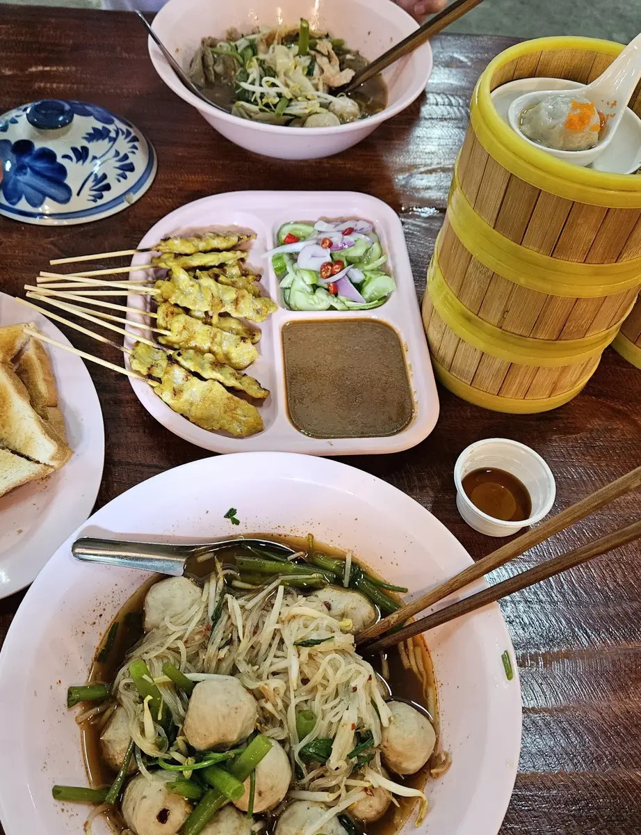 Jae Tho Beef Noodles в Паттайе — фото 8