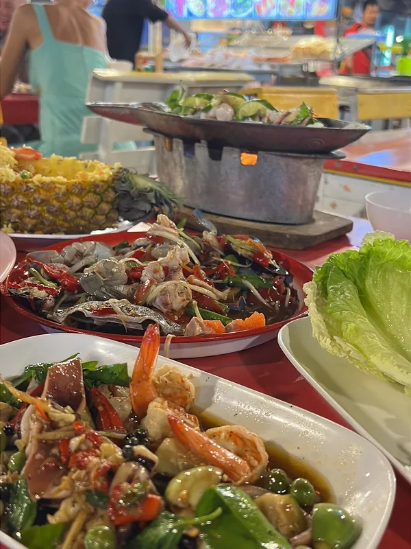 ร้านอาหารอาเล็กซีฟู้ด-Alexseafood (Алек Морепродукты) в Паттайе — фото 4