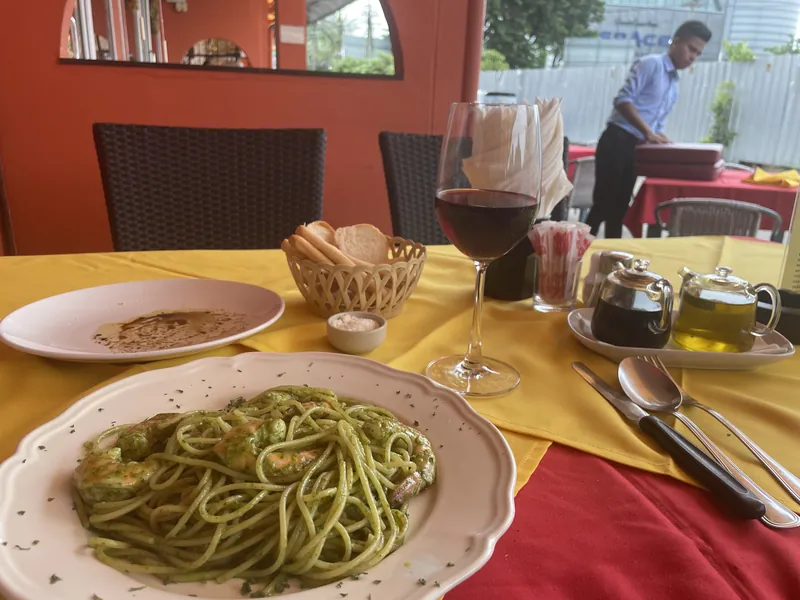 Grottino Pizzeria and Osteria в Паттайе — фото 18
