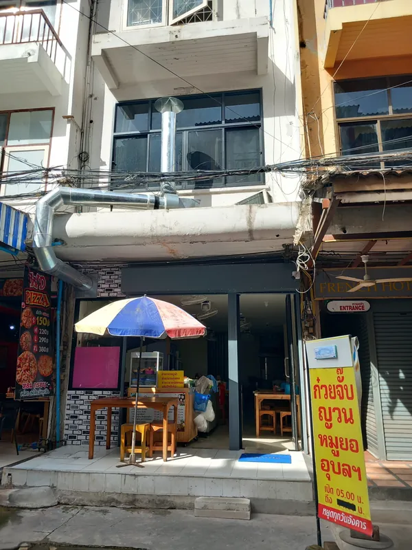 Local Thai Restaurant в Паттайе — фото 2