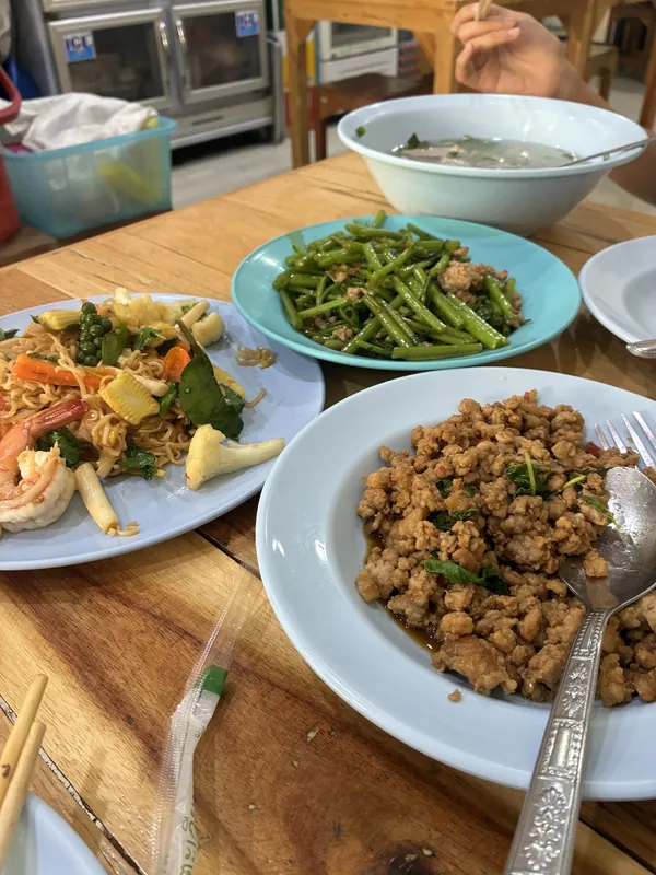 Local Thai Restaurant в Паттайе — фото 17