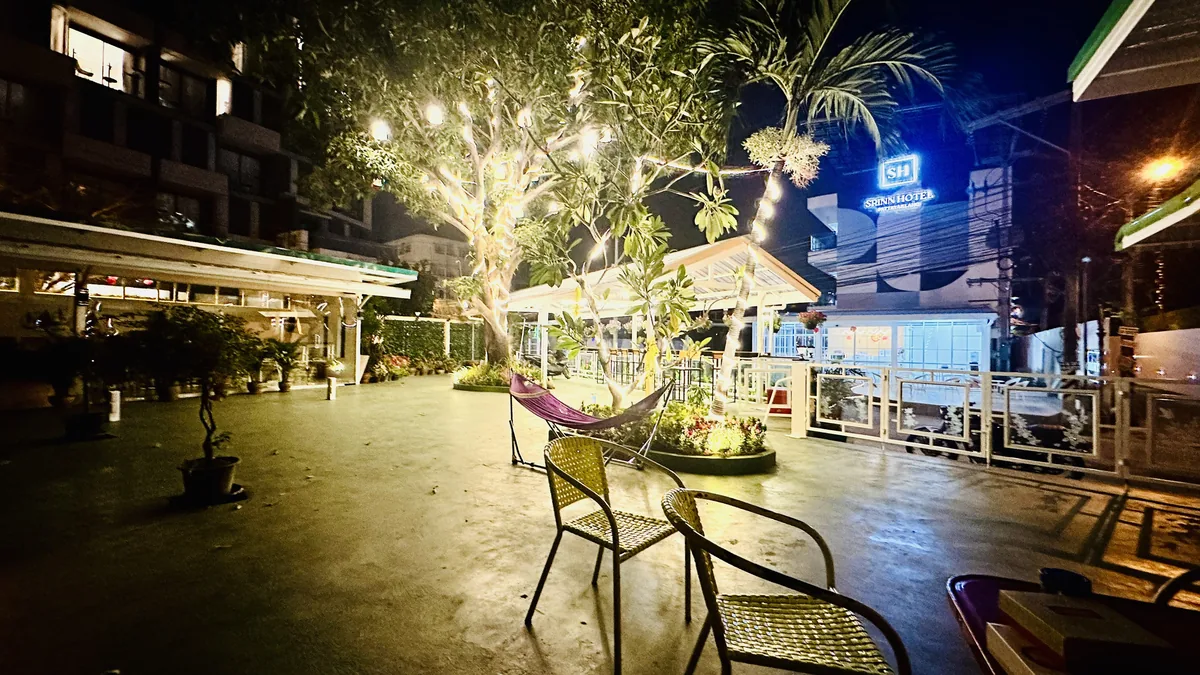 Mantra Restaurant & Bar в Паттайе — фото 2