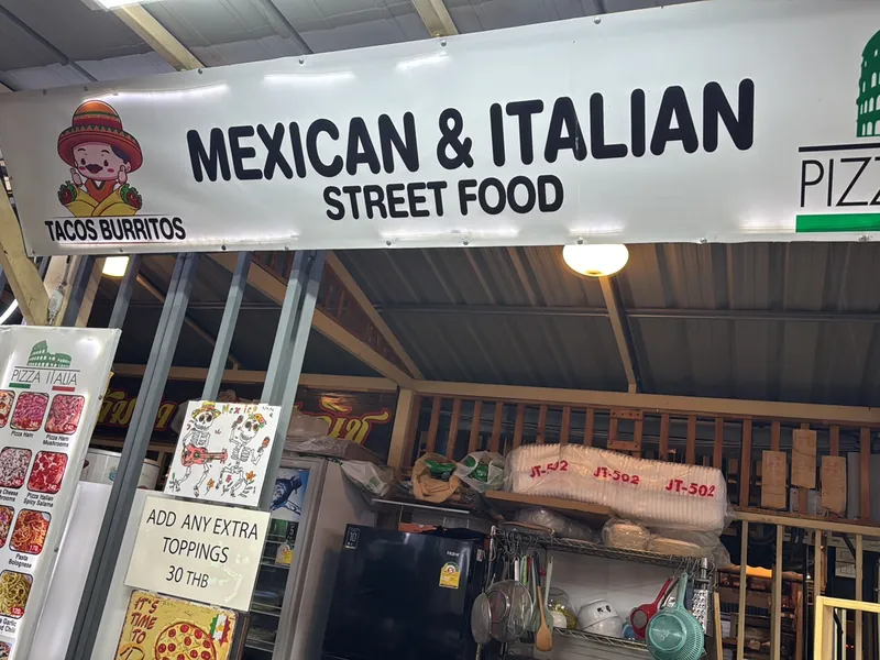 MEXICAN AND ITALIAN STREET FOOD в Паттайе