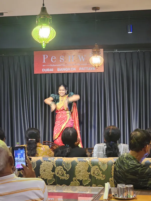 Peshwa Restaurant Pattaya в Паттайе — фото 11