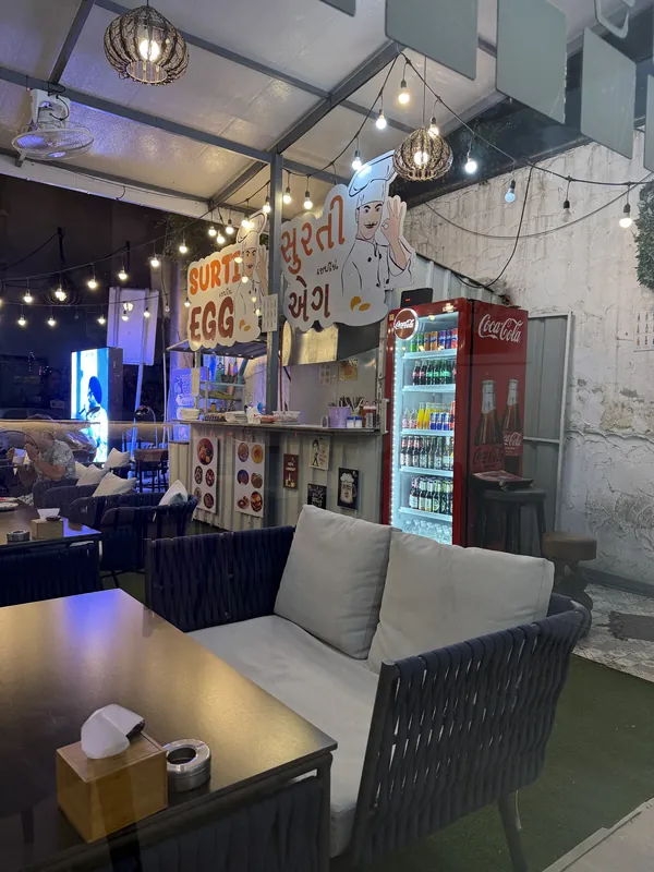 Surti Egg Little Mountain Cafe Pattaya в Паттайе — фото 5