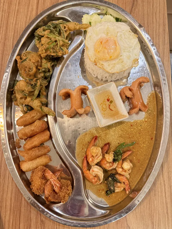 Thai Basil Restaurant (Halal) в Паттайе — фото 13