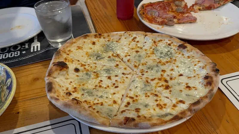 Totò Italian Restaurant and Pizzeria в Паттайе — фото 11