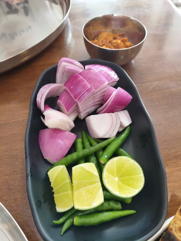 Tulsi Lala Raghuvanshi Restaurant Pattaya в Паттайе — фото 18