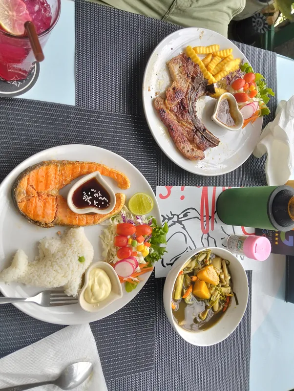 Whiskeys Restaurant at Pattaya в Паттайе — фото 4
