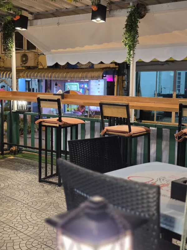 Whiskeys Restaurant at Pattaya в Паттайе — фото 6
