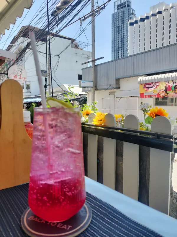Whiskeys Restaurant at Pattaya в Паттайе — фото 14